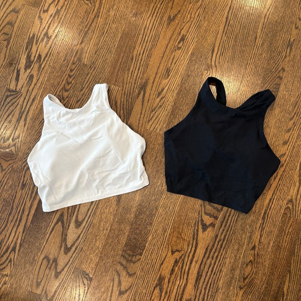 Athleta Size Small Crop Tank Set – Black & White